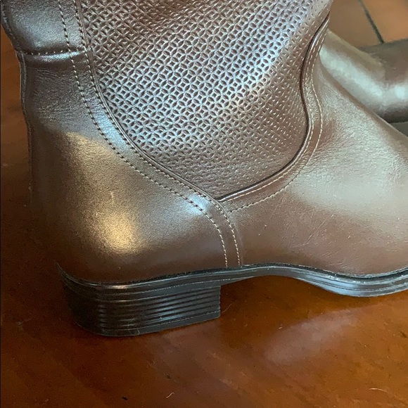 Lyard Tall Riding Boots - Picture 6 of 8